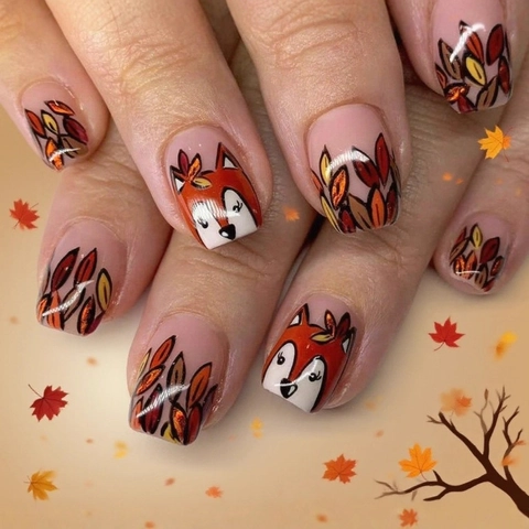 Short Square Press On Nails Autumn Fox Maple Leaf Pattern Glossy Sweet Cute Fake Nails With Jelly Glue And File