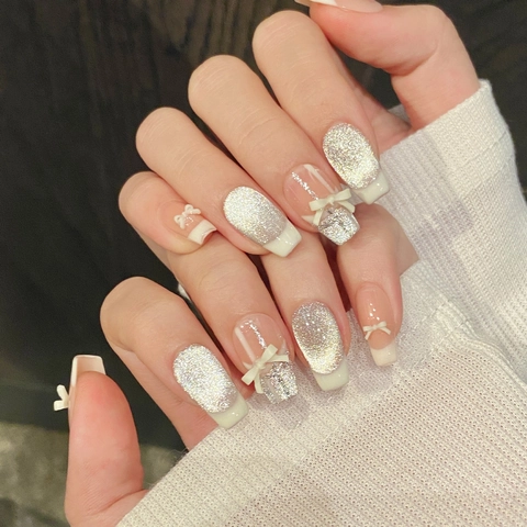 Unghie Finte Fatte A Mano Glitter Argento French Tip Bianco Fiocco Resina Bara Artificiali Stile Balletto