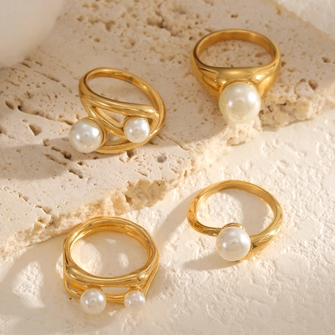 Franse Retro Ring Met Imitatieparels Voor Dames 304 Roestvrij Staal Verguld Minimalistisch Geometrisch Ontwerp