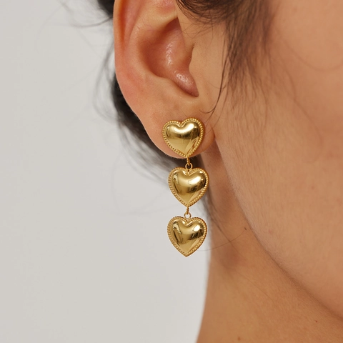 Pendientes Colgantes De Triple Corazón Acero Inoxidable Chapado En Oro De 18K Borde Perlado Joyería Para Mujer Estilo INS