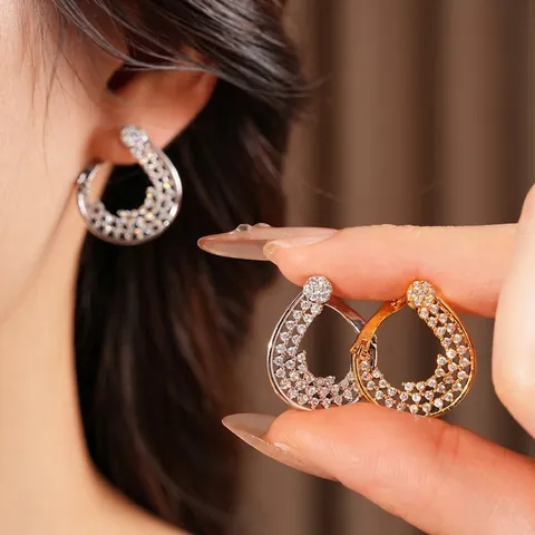 Luxuriöse Exquisite Runde Creolen In Tropfenform Kupfer Zirkon Mit 925 Sterling Silber Ohrstecker Für Damen