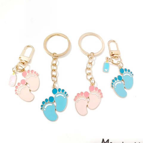 Baby Feet Milk Bottle Keychain Alloy Enamel Bag Charm For Baby Shower Gift Gender Reveal Cute Souvenir Pink Blue