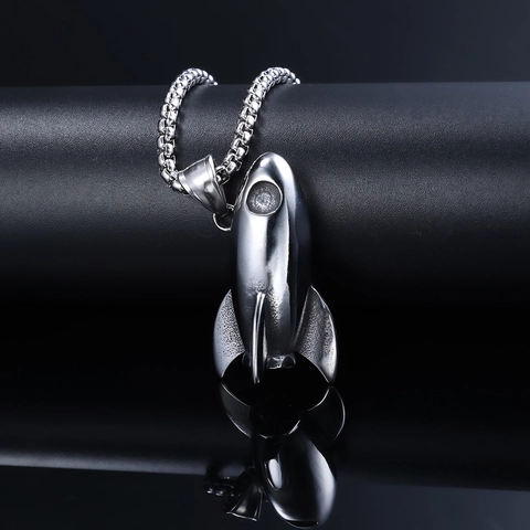 Collier Pendentif Fusée Créative Acier Inoxydable Style Punk Rétro Espace Géométrique Bijoux Hip Hop Hommes Femmes