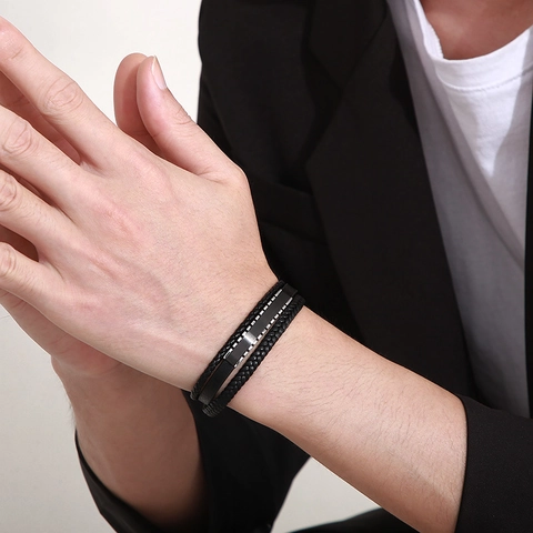 Pulsera De Cuero Trenzado Multicapa Para Hombre Acero Inoxidable Cierre Magnético Joyería De Moda Punk Vintage