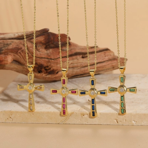 Collana Con Ciondolo A Croce Rame Placcato Oro 14K Zirconia Cubica Colorata Rettangolare Gioielli Hip Hop Per Donne