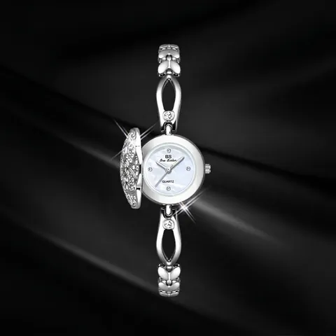Women Jewelry Watch Camellia Flower Flip Cover Full Rhinestone Mother Of Artificial Pearl Dial Alloy Bracelet Vintage Elegant