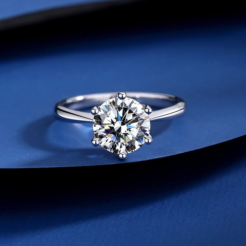 Elegant Round Moissanite Ring 925 Sterling Silver Classic Six-Claw Sparkling Proposal Engagement Jewelry For Women