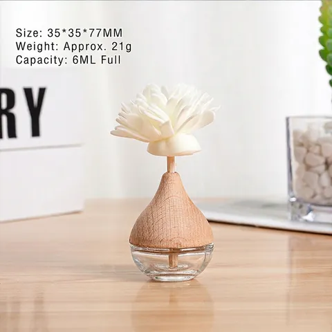 Empty Aromatherapy Diffuser Bottle With Wood Lid And Sola Flower Glass Refillable Fragrance Vessel Home Office Car Decor