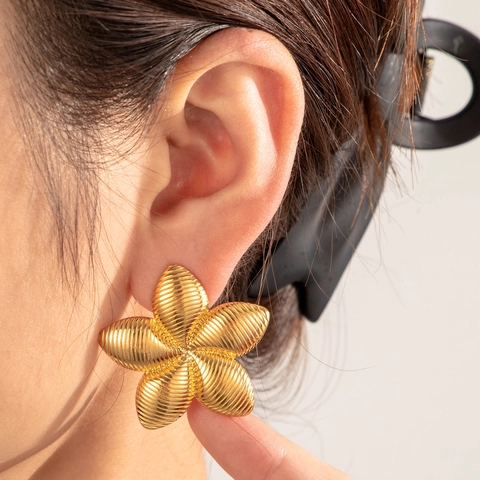 Vintage Titanstahl Blumenblatt Ohrringe Für Damen Geometrisch Texturiert Gold Silber Statement Mode Schmuck Accessoires