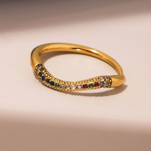 Wavy Stainless Steel Ring 18K Gold Plated Thin Band Colorful Cubic Zirconia Stackable Fashion Jewelry For Women