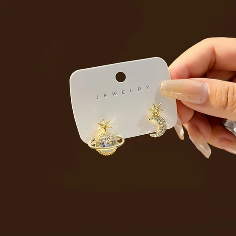 Elegant Alloy Zircon Stud Earrings With Silver Earring Post Faux Artificial Pearl Inlaid Star Moon Planet Heart Retro Fashion Women