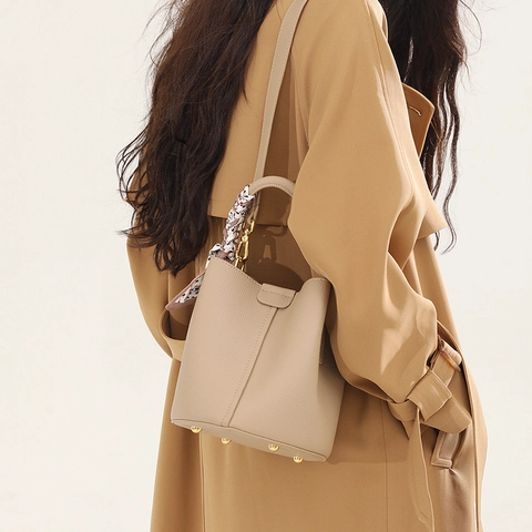 Lychee Pattern Cowhide Leather Bucket Handbag Top Handle Mini Crossbody Bag With Decorative Satin Scarf Gold Hardware