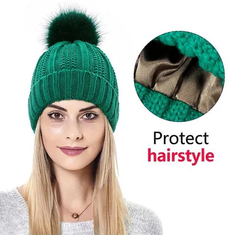Damen Winter Strickmütze Mit Satinfutter Und Kunstfellbommel Warm Winddicht Elastisch Frisurschutz