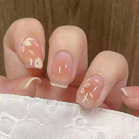 Künstliche Nägel Pfirsich Rosa Verlauf Kurz Quadratisch Mit Weißem Blumendesign Glänzende Nägel Für Damen