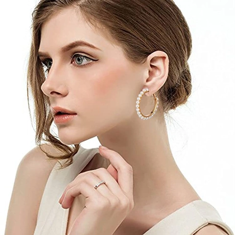 Eleganti Orecchini a Cerchio Con Perle Artificiali a Forma di C in Rame Placcato Oro Con Perno in Argento Sterling 925 da Donna Gioielli