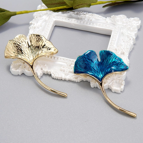 Broche Feuille De Ginkgo Alliage Plaquée Or Émail Nature Plante Épingle Femmes Élégant Accessoires Manteau