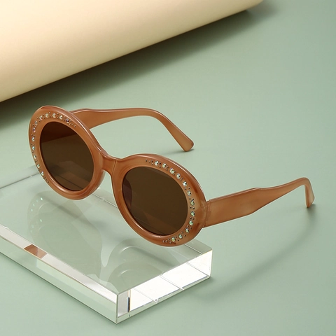 Oversized Round Sunglasses With Rhinestone Accents UV Protection PC Frame AC Lens Fashion Eyewear For Women