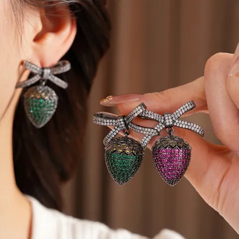 Vintage Bowknot Strawberry Drop Earrings Copper Zircon Full Rhinestone Inlaid With Silver Earring Post For Women Elegant