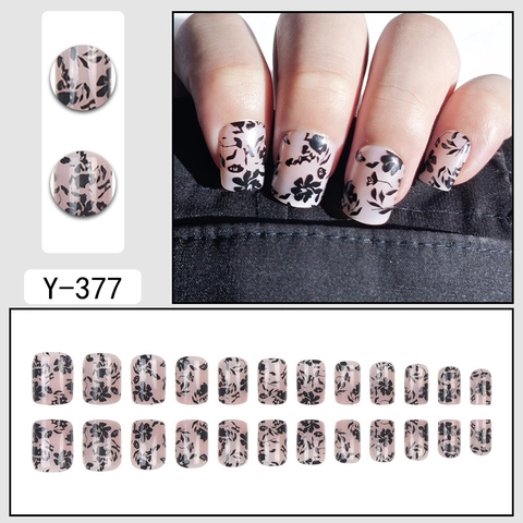 Short Square Round Press On Nails Nude Pink Base Black Floral Pattern Removable Reusable Artificial Nails For Women