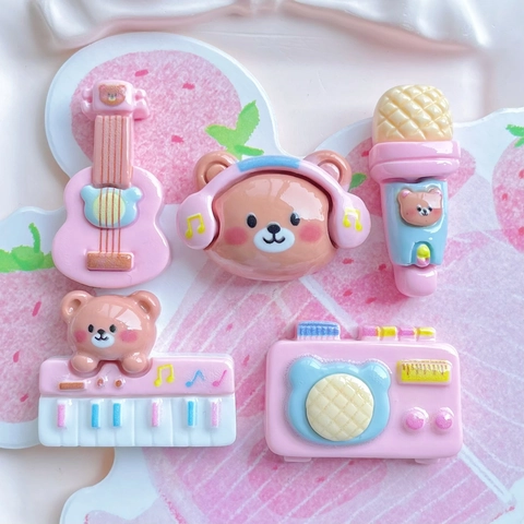 Muziek Beer Resin Cabochons Flatback Charms DIY Knutselen Telefoonhoesje Decor Cartoon Gitaar Microfoon Radio Toetsenbord