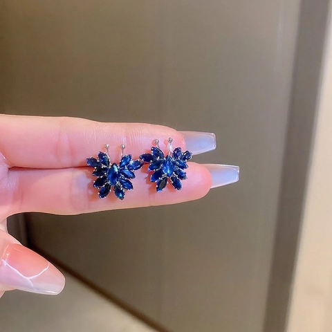 Orecchini A Lobo Farfalla Eleganti Con Zircone Blu Lega E Perno In Argento Sterling 925 Gioielli Minimalisti Per Donna