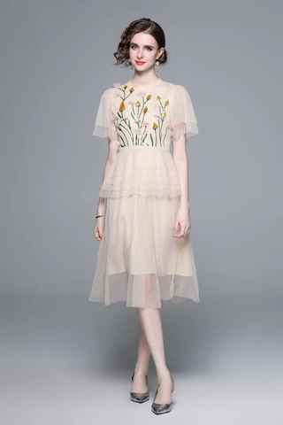 Robe Mi-Longue Élégante En Mesh Avec Paillettes Et Broderie Florale 3D Manches À Volants Étages Col Rond Pour Femmes