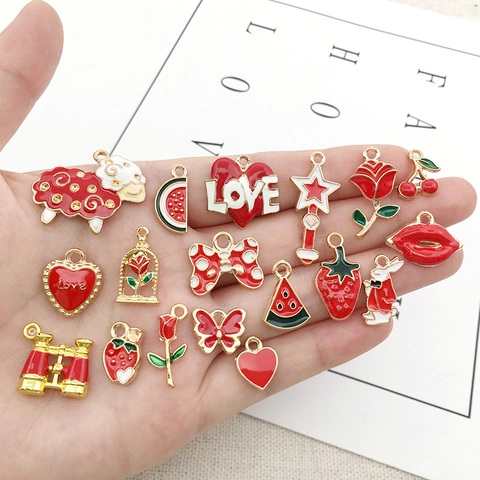 Ciondoli In Lega Di Smalto Rosso Forme Frutta Animali Cuore Bordo Dorato Per Creazione Gioielli DIY