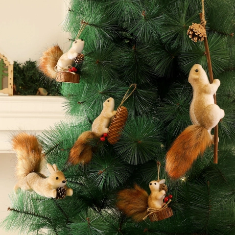 Realistic Squirrel Christmas Tree Ornaments Faux Fur Foam Figurine Hanging Holiday Party Decor Pinecone Accents