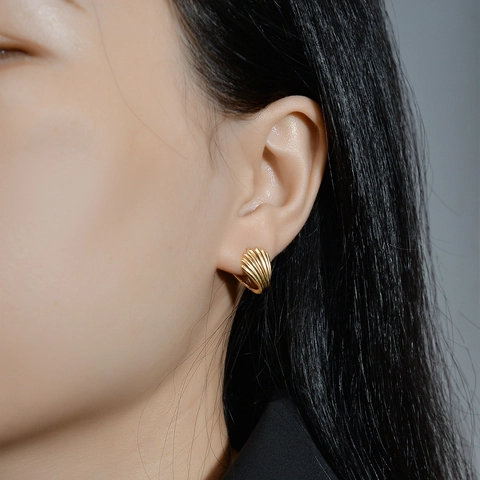 925 Sterlingsilber Muschel Ohrstecker Für Damen Koreanischer Stil Einfache Gerippte Fächerförmige Kleine Creolen Mode Schmuck Geschenk