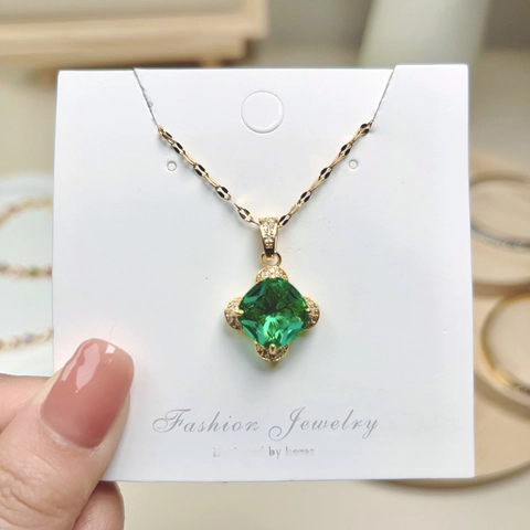 Delicate Necklace Stainless Steel Copper With Zircon Crystal Pendant Elegant Non Fading Gold Plated Fashion Jewelry For Women