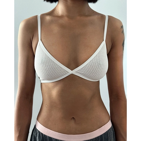 Women Ribbed Bralette Kabelloser Triangel-Cup Criss-Cross-Rücken Nahtlose Ultradünne Atmungsaktive Nylon-Lingerie