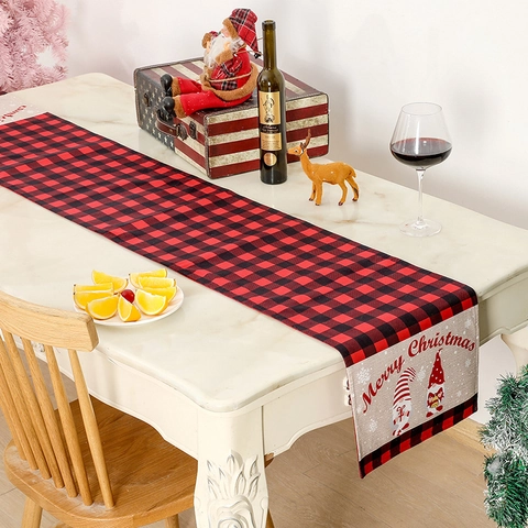 Christmas Table Runner Red Black Buffalo Plaid Gnomes Design For Dining Table Festive Party Decor Soft Non-Woven Fabric