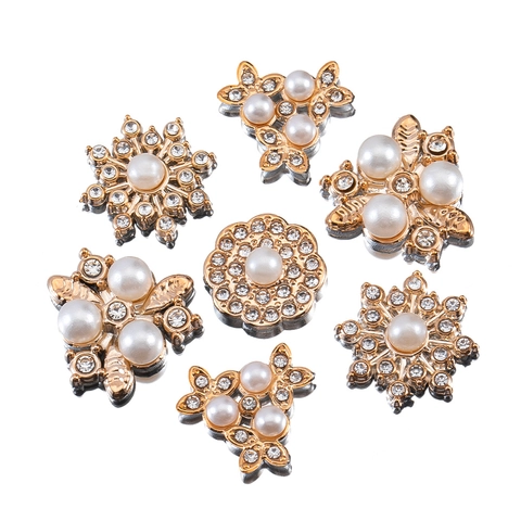 Ciondoli Retro Piatto Forma Fiore Strass Perla Artificial Lega Dorata Accessori Fai Da Te Per Decorazione Scarpe Forcine Gioielleria