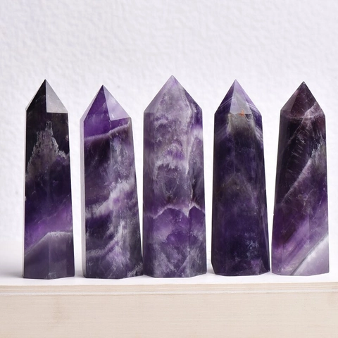 Colonna Di Cristallo Di Ametista Naturale Esagonale Punta Singola Pietra Lucidata Per Decorazione Casa Ufficio Meditazione