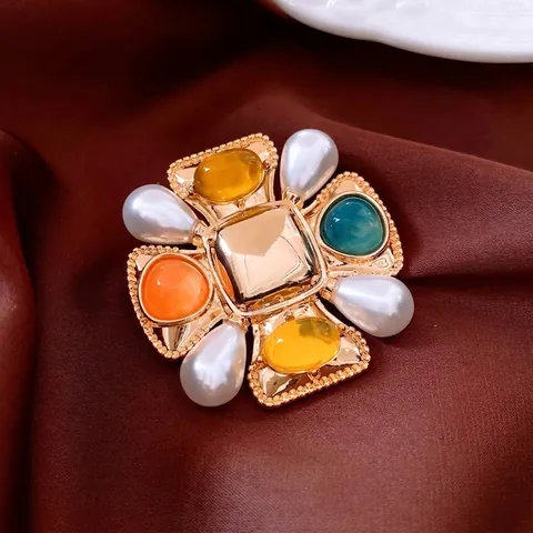 Spilla A Croce Lega Resina Colorata Gemma Perla Artificial Finta Bianca Stile Barocco Vintage Gioielli Placcati Oro Per Donne