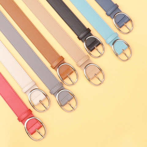 Ceinture Femme en Cuir PU Mode Boucle à Ardillon Ovale en Alliage Minimaliste Couleur Unie Taille Versatile pour Jeans Robes