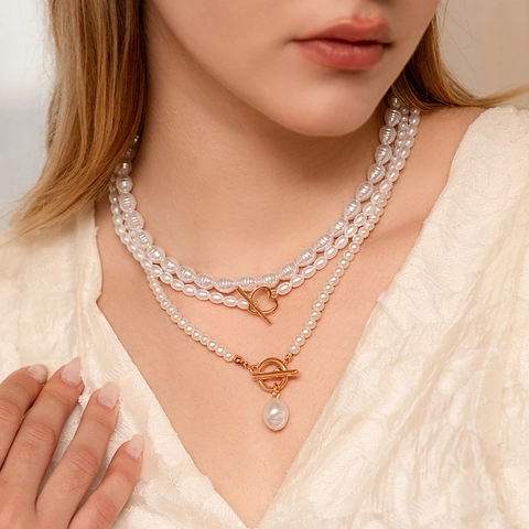 Layered Imitation Artificial Pearl Necklace And Bracelet Elegant Baroque Style Heart Rhinestone Pendant Jewelry For Women