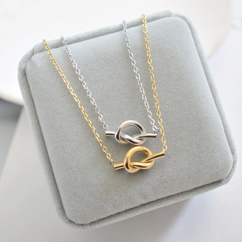 Knot Pendant Necklace Stainless Steel Heart Design Polished Dainty Minimalist Chic Versatile Jewelry For Women