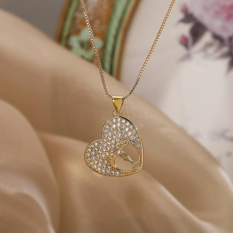 Collar Con Colgante De Corazón De Cobre Chapado En Oro Con Circonitas De Colores Y Huellas De Bebé Joyería De Recuerdo