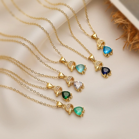 Collar Colgante De Niño Niña Circonita Corazón Cobre Chapado En Oro De 18K Pulido Brillante Cadena De Clavícula Joyería