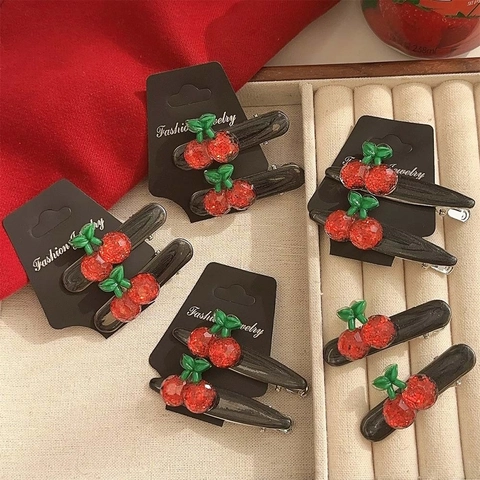 Kirsch Haarklammern Legierung Harz Glitzer Frucht Design Süß Mädchenhaft Seiten Pony Haarspangen Kopfschmuck Accessoires