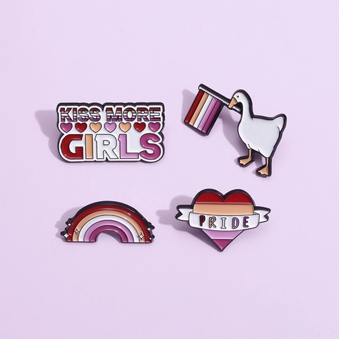 Lesbian Pride Emaille Pin Broches Legering Tarot Geliefden Hart Vlinder Regenboog Sieraden Accessoire Voor Rugzak Jas