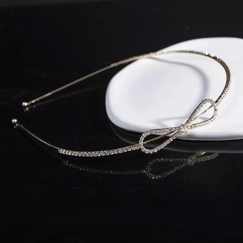 Elegante Diadema Con Lazo De Strass Aleación De Zinc Fina Metal Cristal Brillante Estilo Coreano Accesorios Para Mujeres