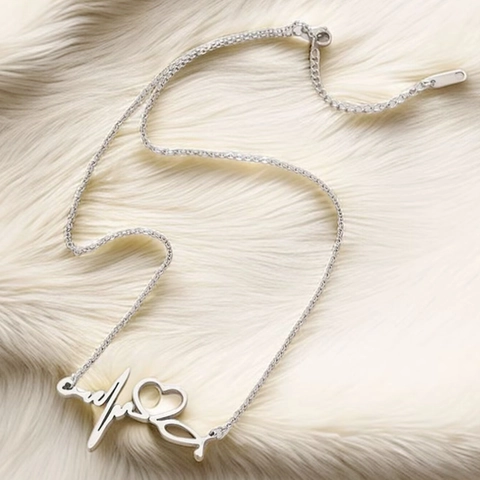 Women Titanium Steel Necklace Heartbeat EKG Stethoscope Heart Pendant Silver Tone O-chain Polished Jewelry For Nurse Doctor Gift