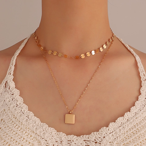 Gelaagde Ketting Geometrisch Van Roestvrij Staal Met Ronde Paillettenketting Vierkante Hanger Boheemse Stijl Vrouwen