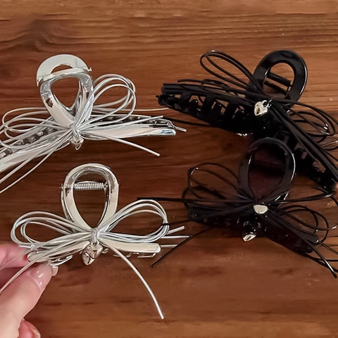Legierung Haarkralle Mit Schleife Und Herzanhänger Eleganter Silberner Schwarzer Haarclip Für Damen
