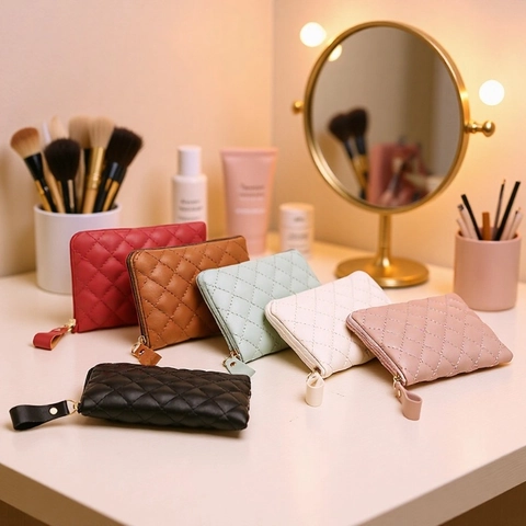 Petit Porte-Monnaie En Cuir PU Matelassé Pour Femmes Mini Portefeuille À Fermeture Éclair Avec Dragonne Sac De Rangement Léger