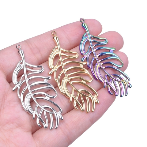 Pendentif Plume Feuille Creuse Collier Acier Inoxydable Plaquage Sous Vide Accessoire Bijoux DIY Pour Femmes Mode Élégante