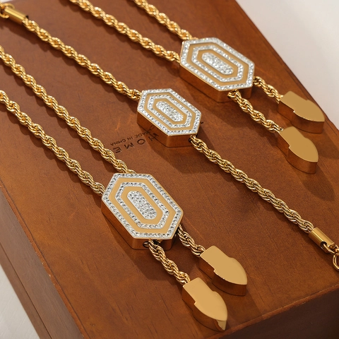 Set di Gioielli Minimalista in Acciaio al Titanio con Ciondolo a Esagono Strass per Donna Collana Bolo Geometrica Bracciale Placcato Oro Argento