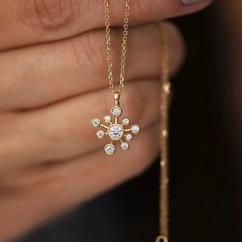 Snowflake Starburst Necklace And Stud Earrings Copper Cubic Zirconia Women Minimalist Elegant Accessory